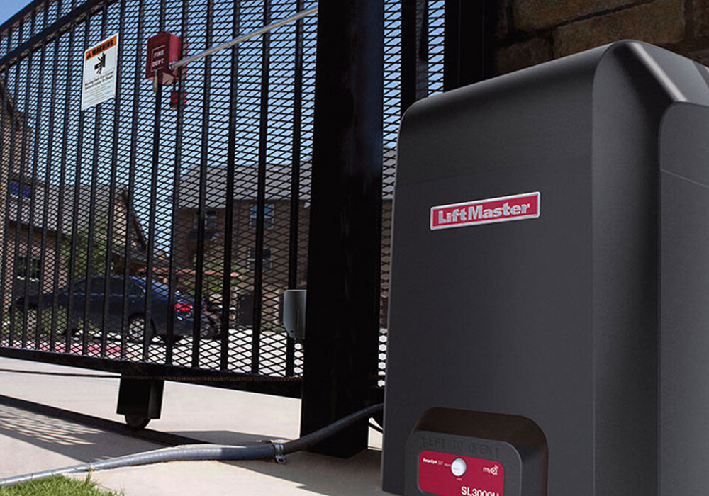 Slide-gate-liftmaster industrial gates
